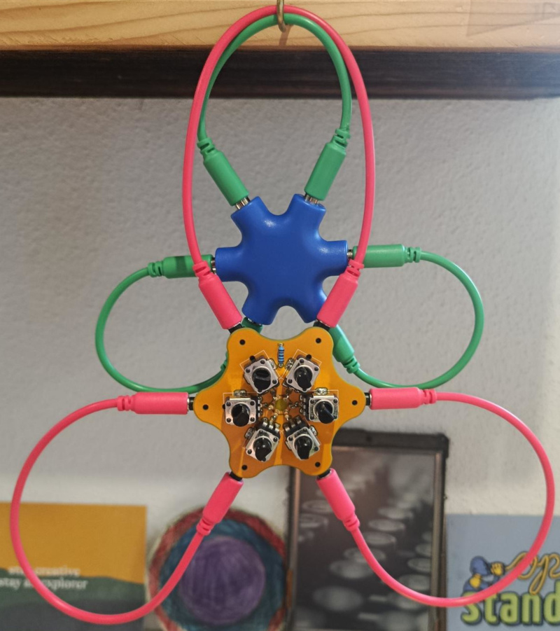 audio_shuriken_and_splitter.jpeg